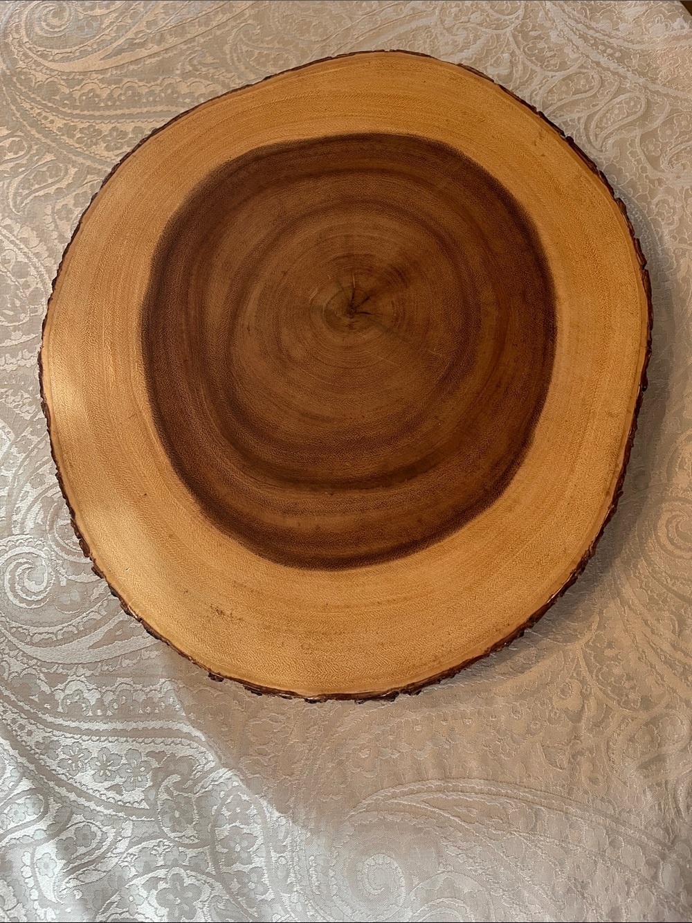 Lipper International Acacia Bark Slab Board - Cutting Board / Serving with feet